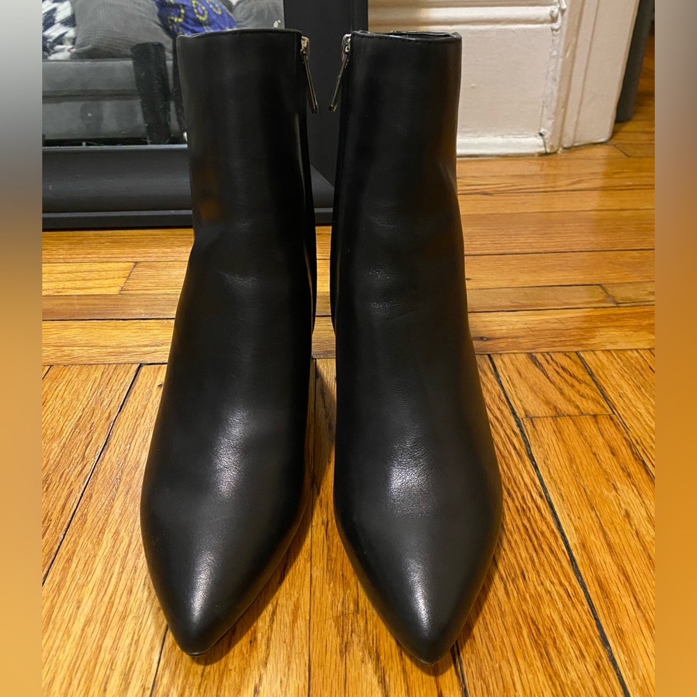Sam Edelman Block heel pointy toe Leather boots - 6.5